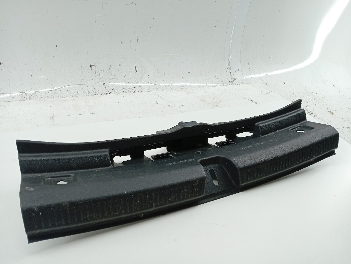 Acabamento de mala MERCEDES-BENZ A-CLASS (W177) | 18 -  Imagem-1