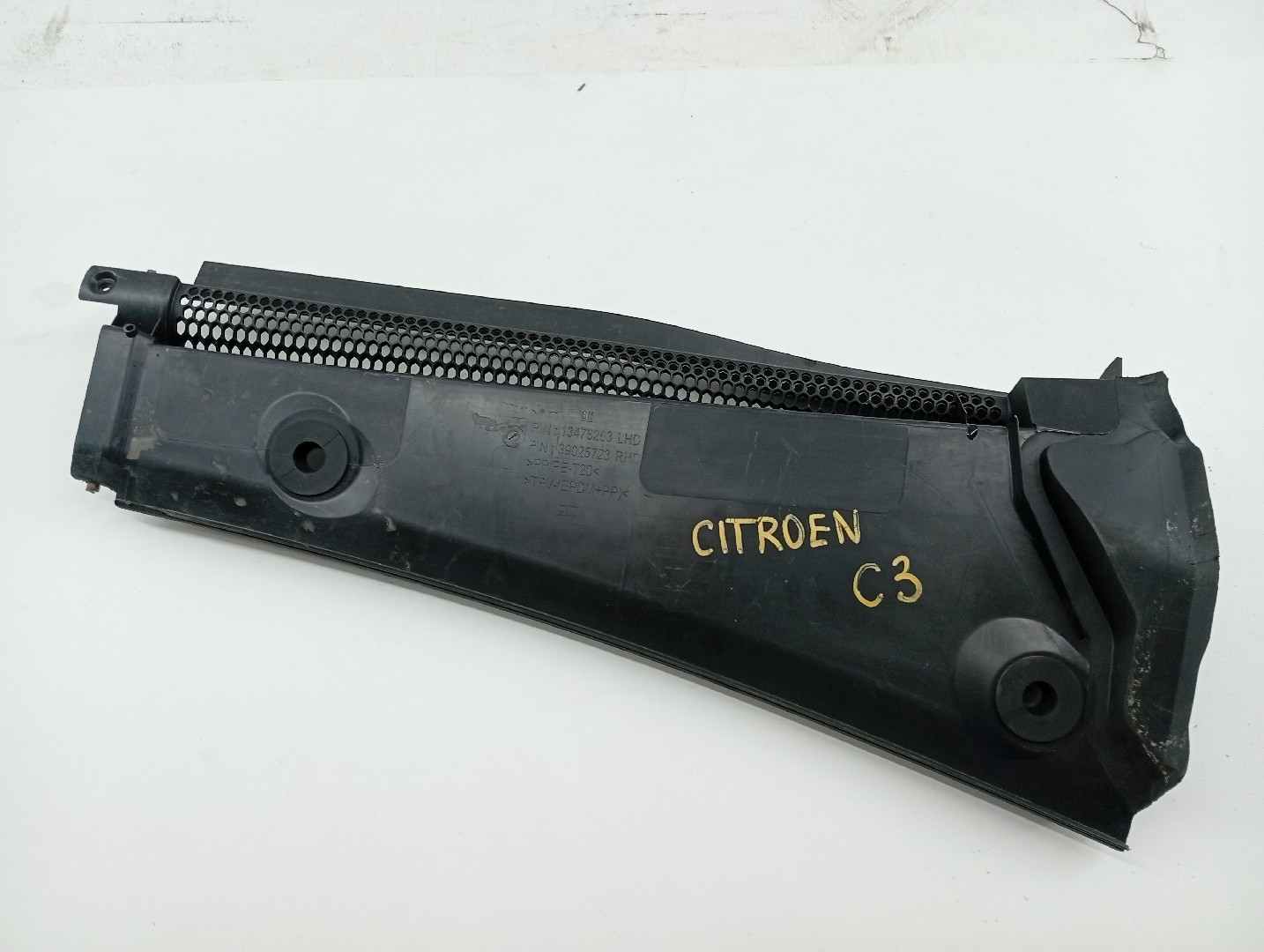 Grelha de torpedo CITROEN C3 AIRCROSS II (2R_, 2C_) | 17 - 