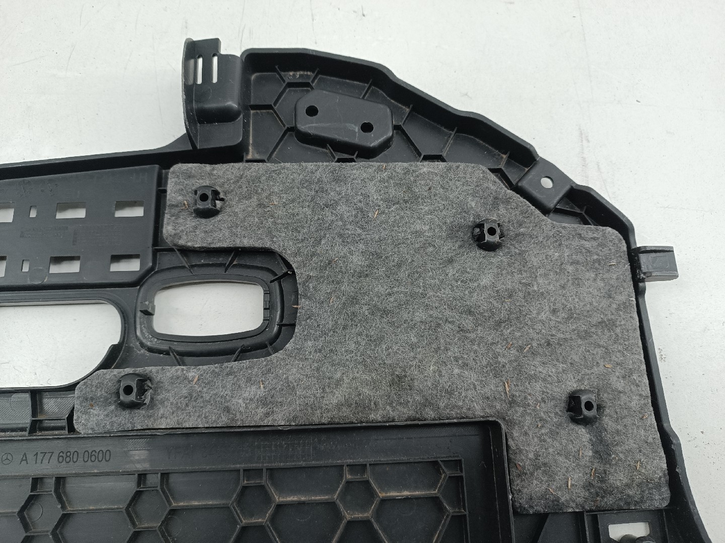 Acabamento de Tablier MERCEDES-BENZ A-CLASS (W177) | 18 -  Imagem-2