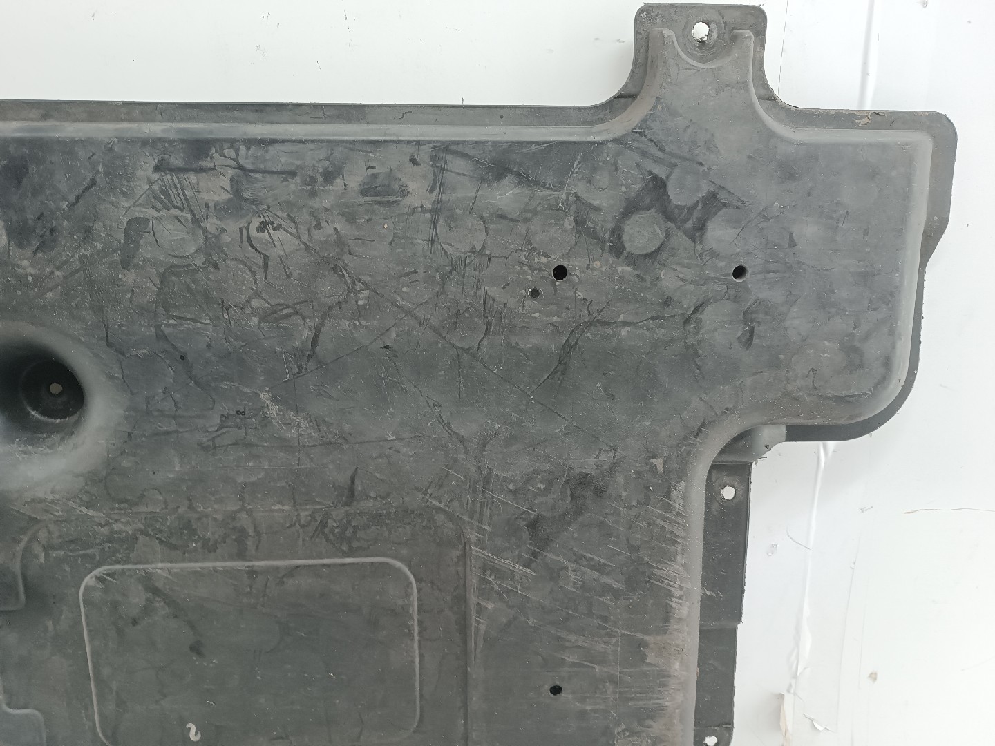 Proteção inferior de carroçaria MERCEDES-BENZ C-CLASS (W204) | 07 - 15 Imagem-1