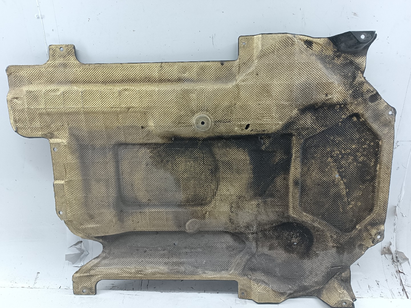 Proteção inferior de carroçaria MERCEDES-BENZ C-CLASS (W204) | 07 - 15 Imagem-6