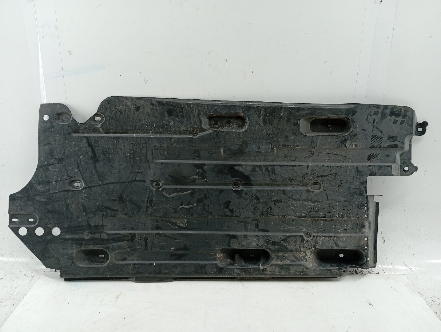 Proteção inferior de carroçaria PEUGEOT 3008 SUV (M_) | 16 -  Imagem-3