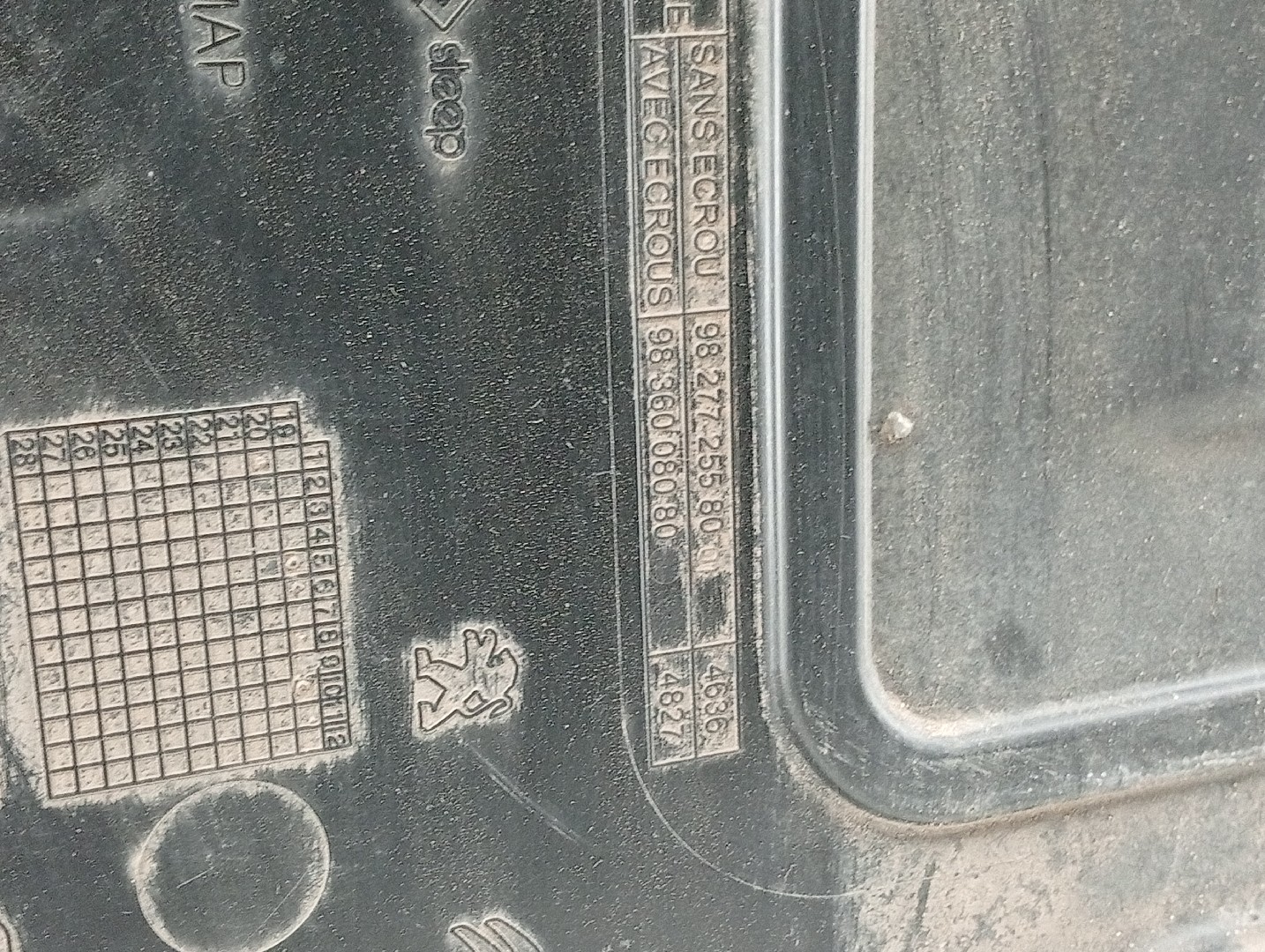 Proteção inferior de carroçaria PEUGEOT 308 III Imagem-1