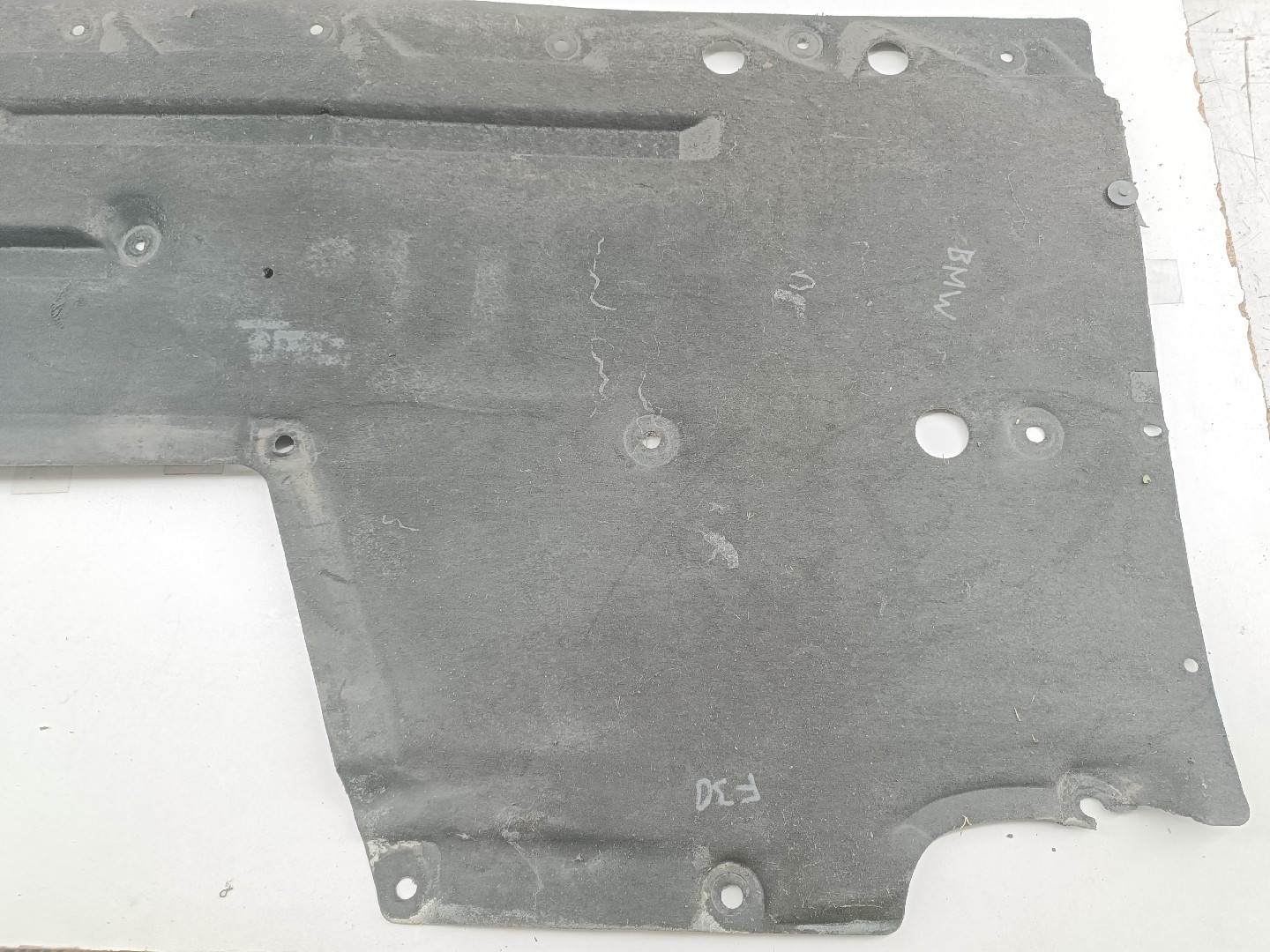 Proteção inferior de carroçaria BMW 3 (F30, F80) | 11 - 18 Imagem-3