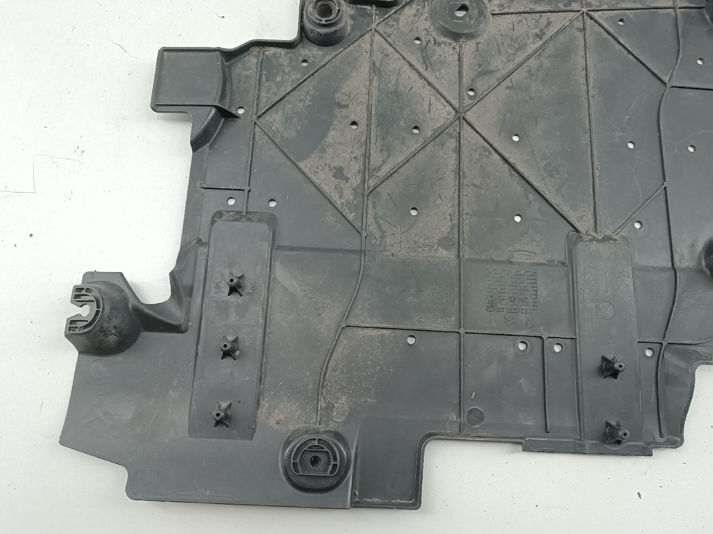 Proteção inferior de carroçaria PEUGEOT 3008 SUV (M_) | 16 -  Imagem-3