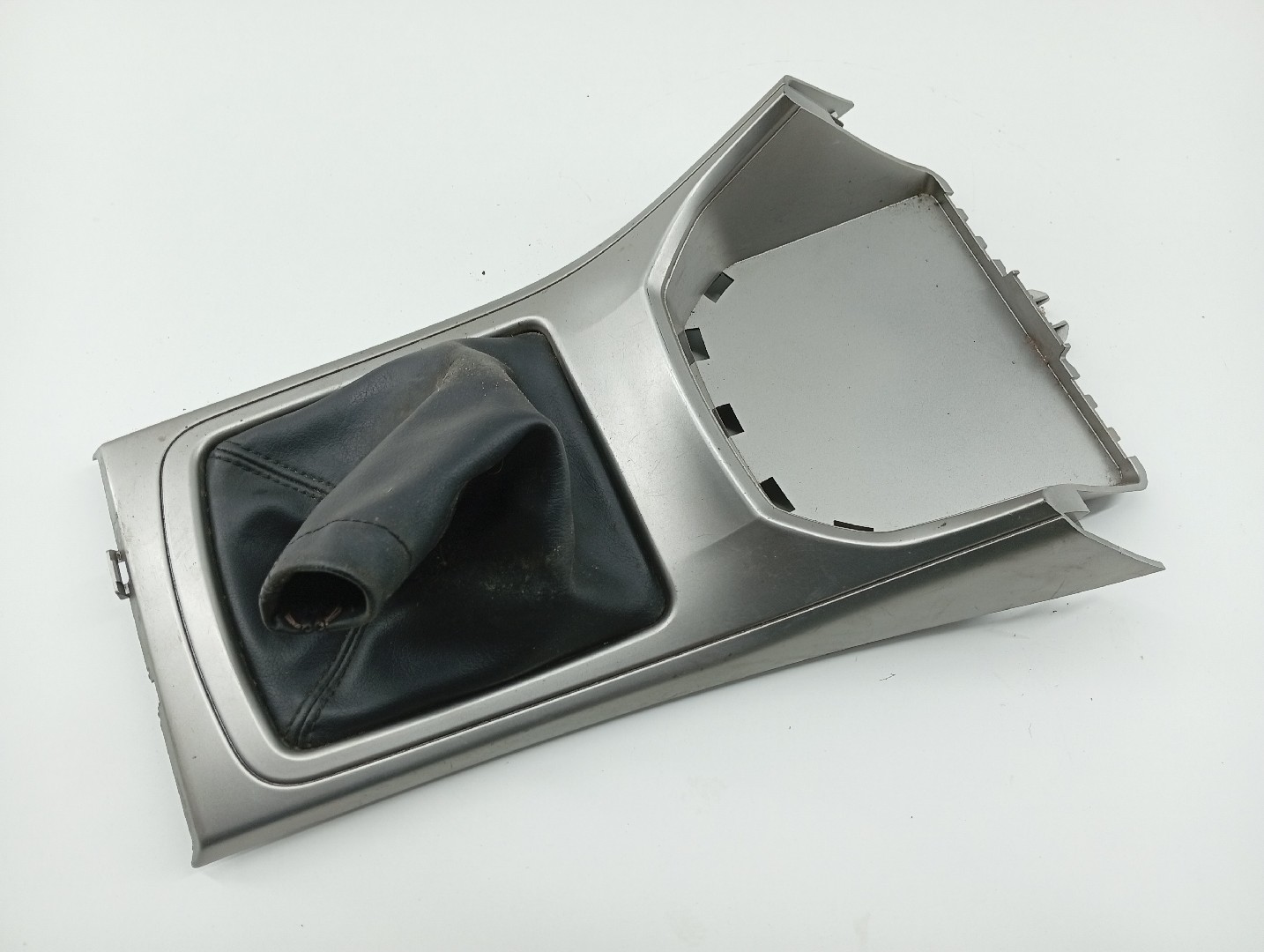 Moldura de fole de mudanças SUBARU IMPREZA três volumes (GJ_) | 11 - 