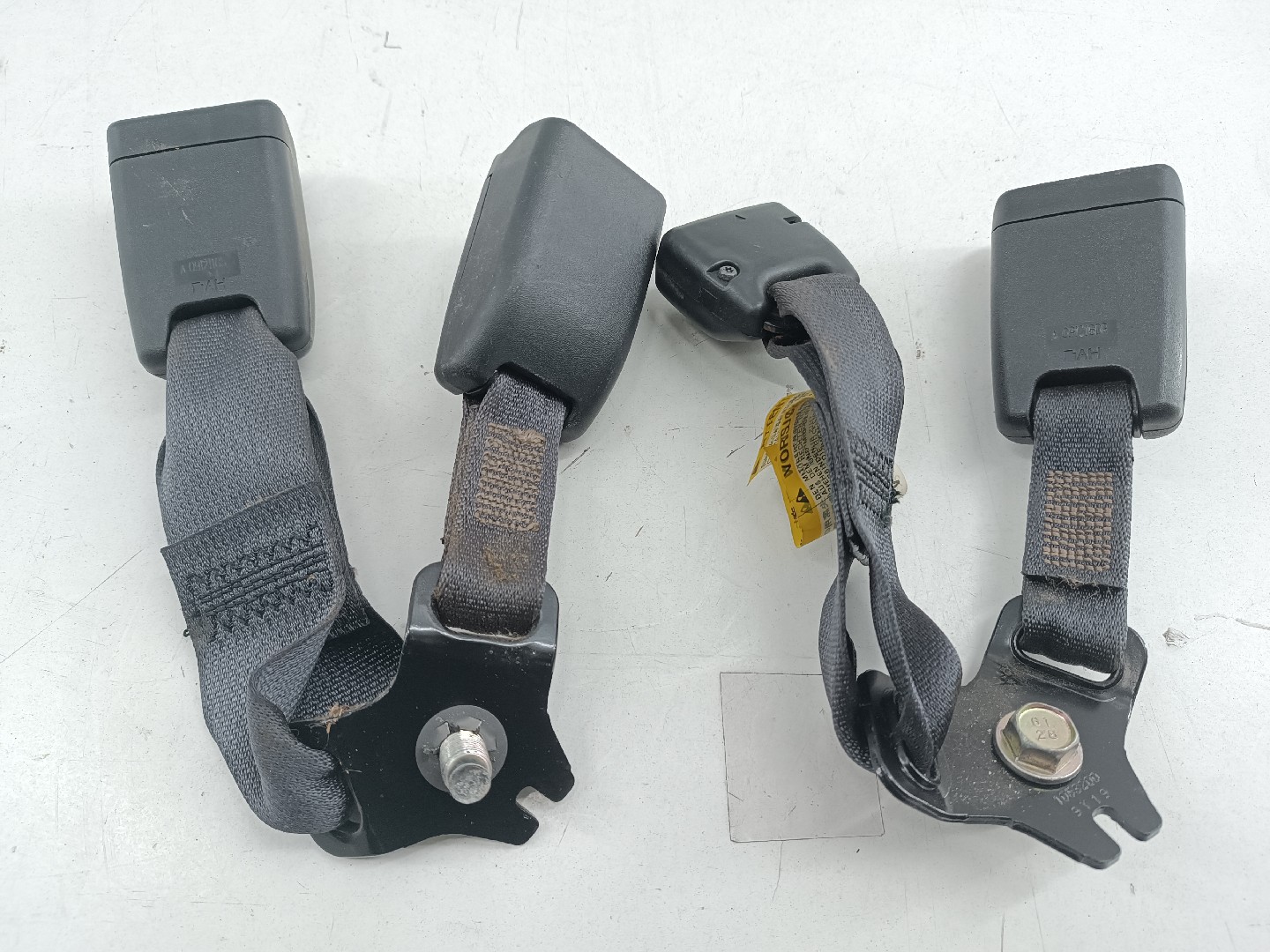Cintos conjunto de 4 / Engate SUBARU IMPREZA três volumes (GJ_) | 11 - 