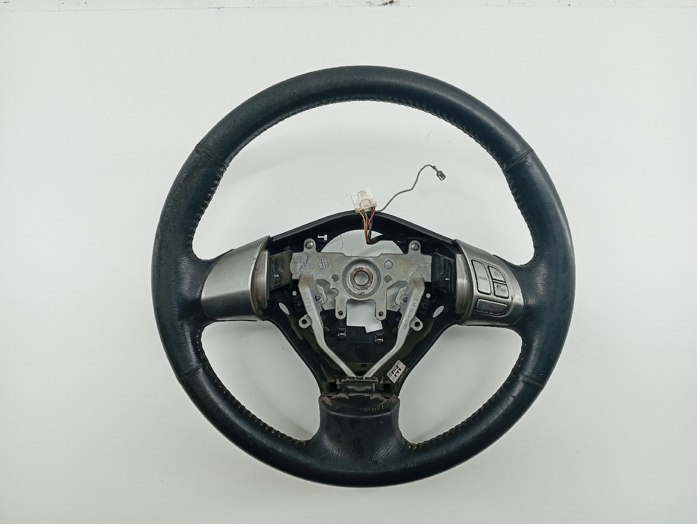 Volante SUBARU IMPREZA três volumes (GJ_) | 11 - 