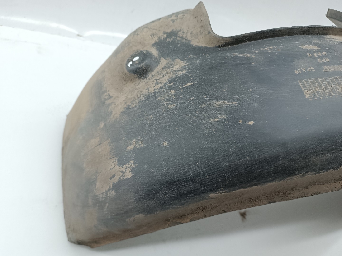 Cava de Roda Traseira Esquerda VOLKSWAGEN POLO CLASSIC (6V2) | 95 - 09 Imagem-2