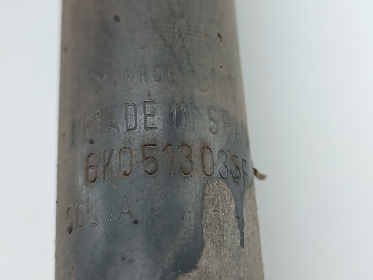 Amortecedores traseiros VOLKSWAGEN POLO CLASSIC (6V2) | 95 - 09 Imagem-1