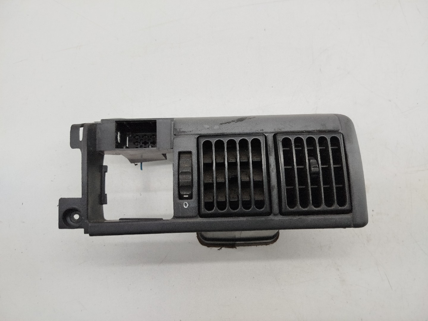 Difusor de ar OPEL CORSA A Hatchback (S83) | 82 - 93