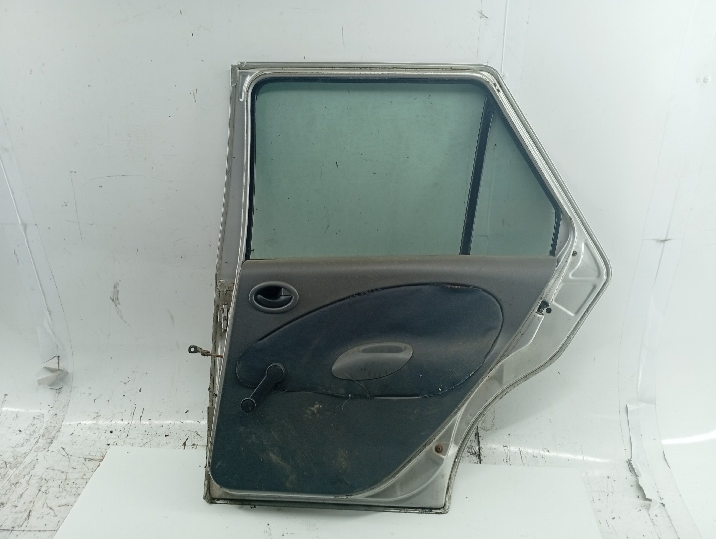 Acabamento de porta FORD FIESTA IV (JA_, JB_) | 95 - 02 Imagem-3