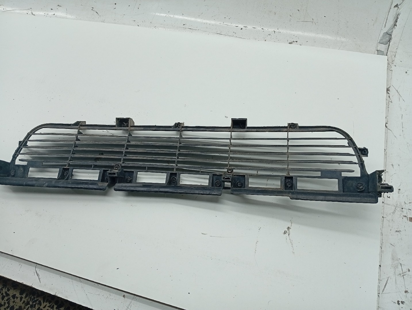 Grelha da Frente OPEL CORSA A Hatchback (S83) | 82 - 93 Imagem-3