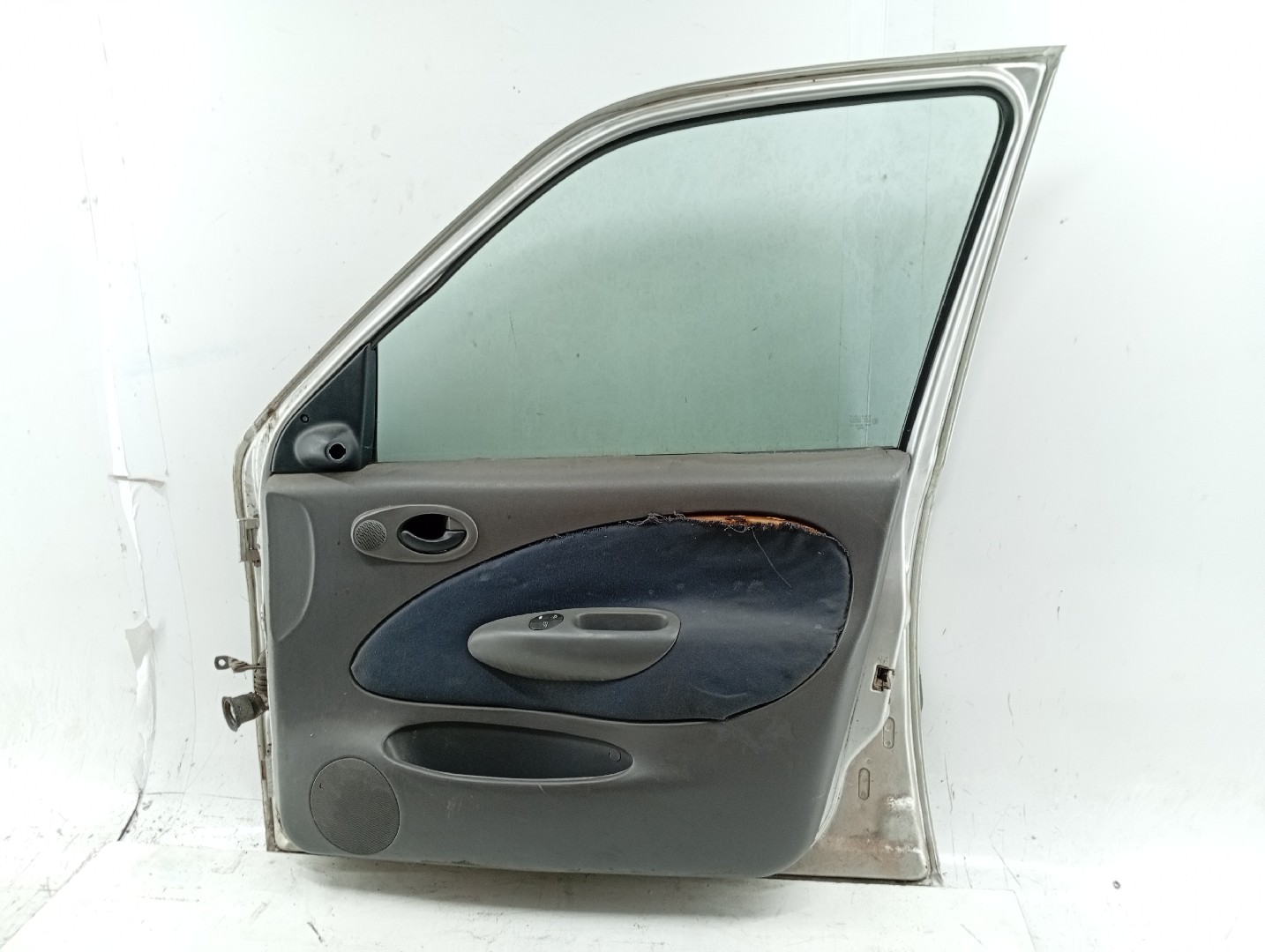 Porta Frente Direita FORD FIESTA IV (JA_, JB_) | 95 - 02 Imagem-4