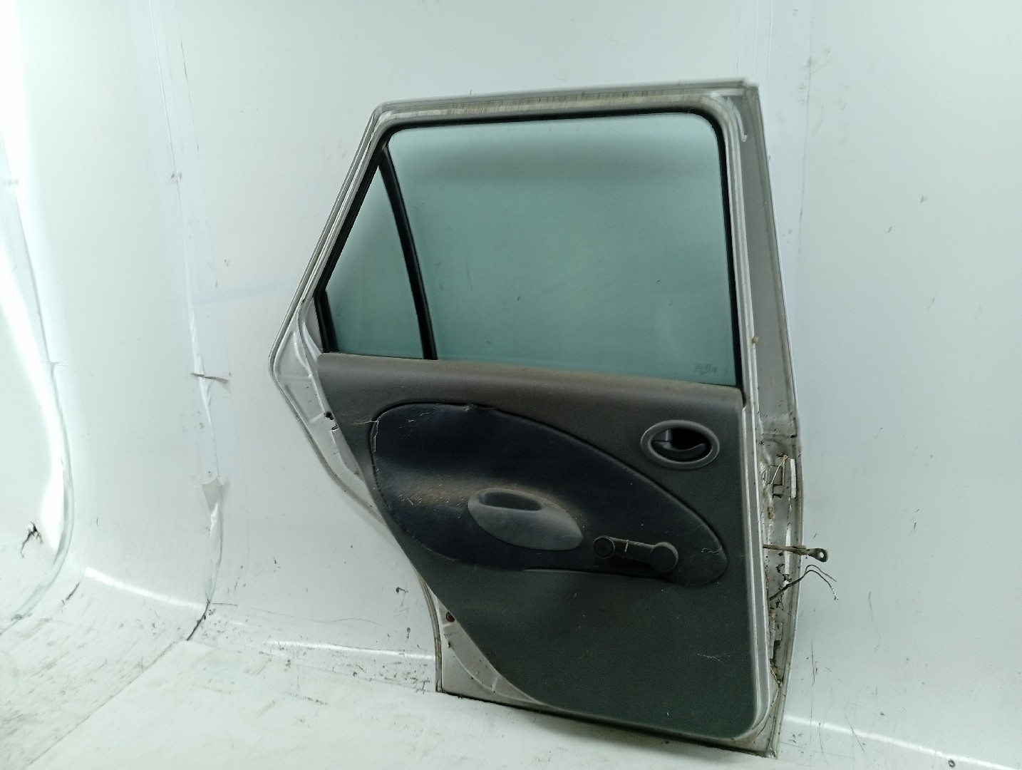 Rear Door Left FORD FIESTA IV (JA_, JB_) | 95 - 02 Imagem-7