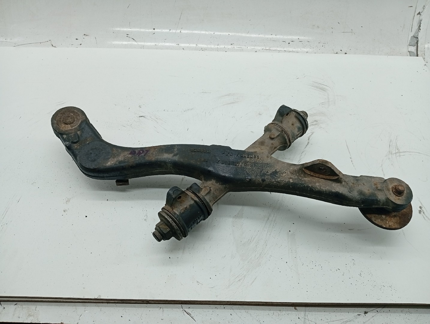 Braço de suspensão RENAULT MASTER II Caixa (FD) | 98 - 