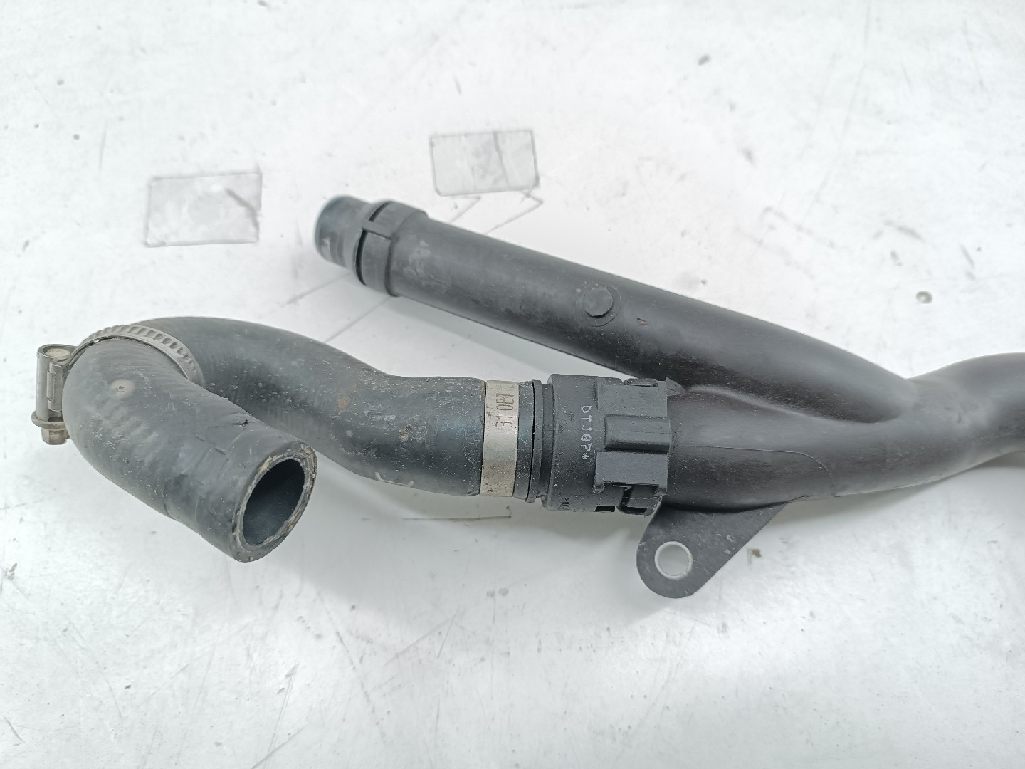 Tubo de Água BMW 6 (E63) | 03 - 10 Imagem-4