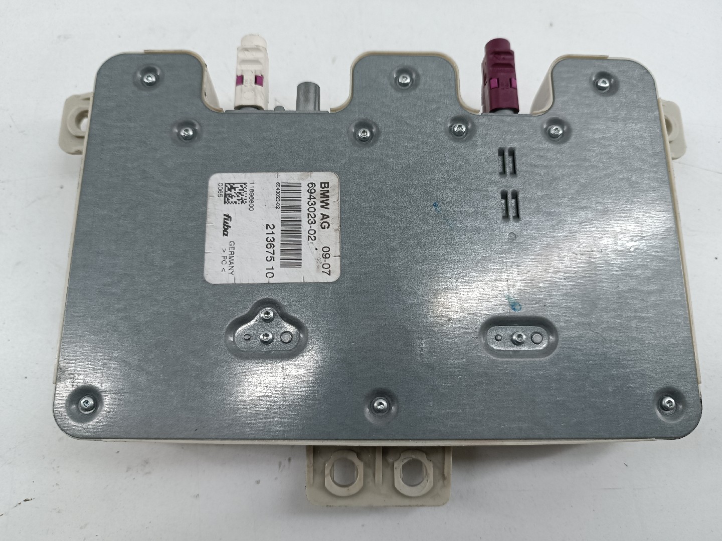 Amplificador de antena BMW 6 (E63) | 03 - 10