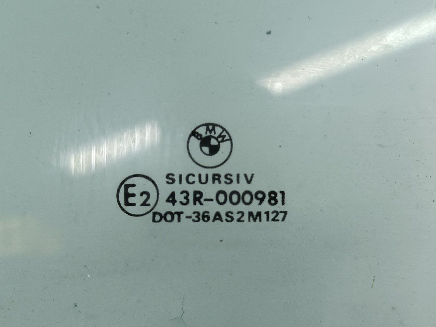 Vidro de Porta Frente Esquerdo BMW 3 Touring (E46) | 99 - 05 Imagem-1