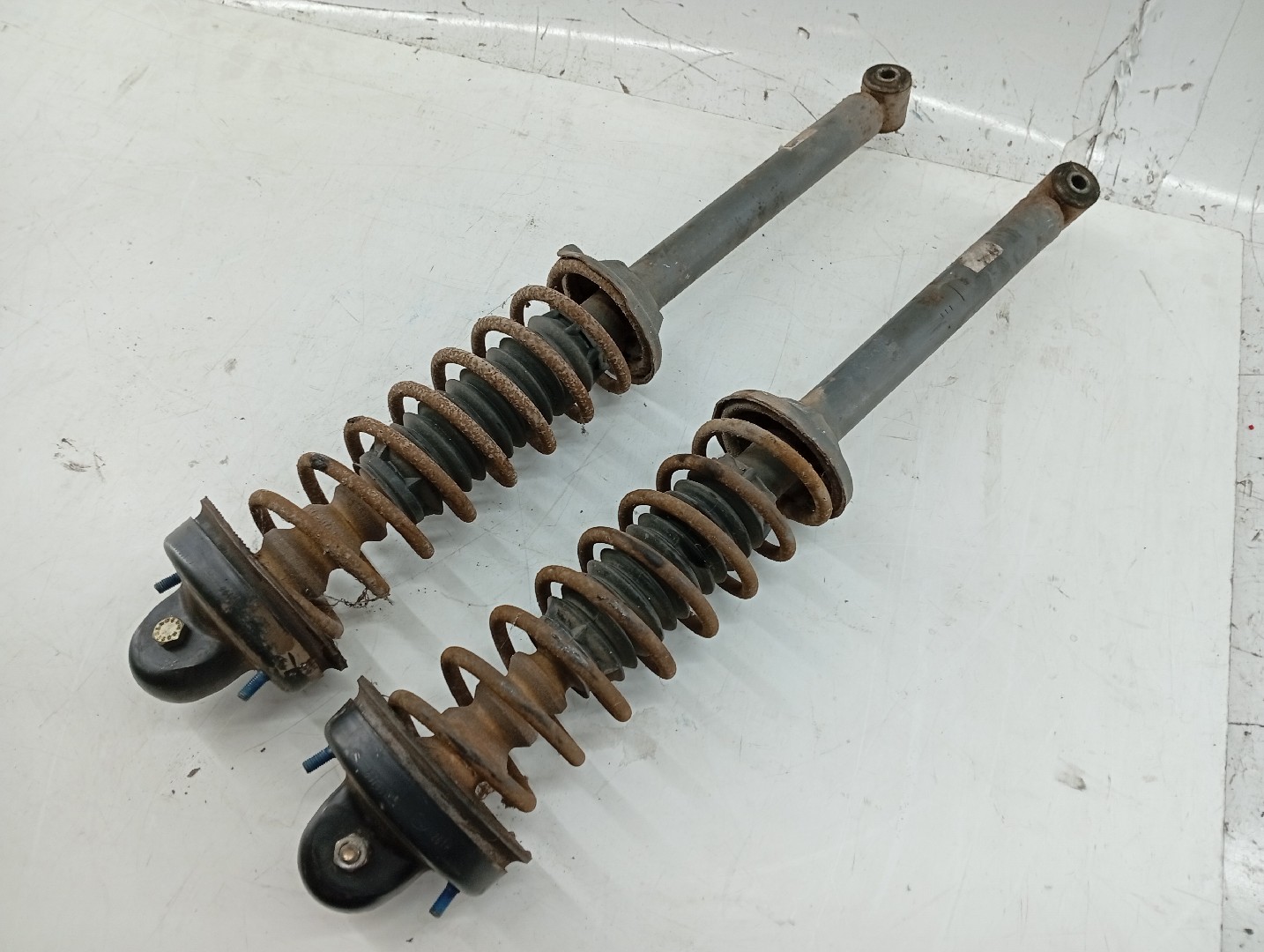 Amortecedores traseiros FORD FIESTA III (GFJ) | 89 - 97 Imagem-3