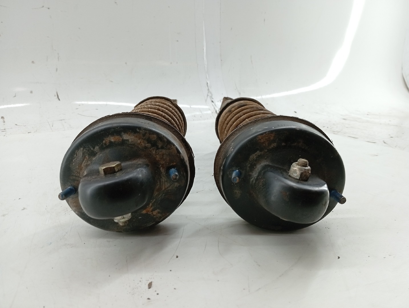 Amortecedores traseiros FORD FIESTA III (GFJ) | 89 - 97 Imagem-4