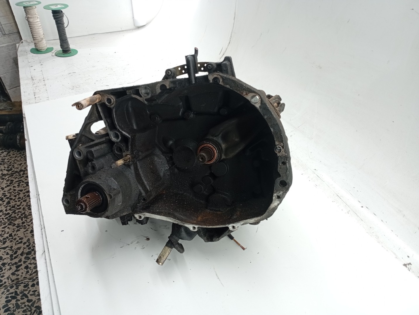 Caixa de velocidades RENAULT CLIO I (B/C57_, 5/357_) | 90 - 98 Imagem-3
