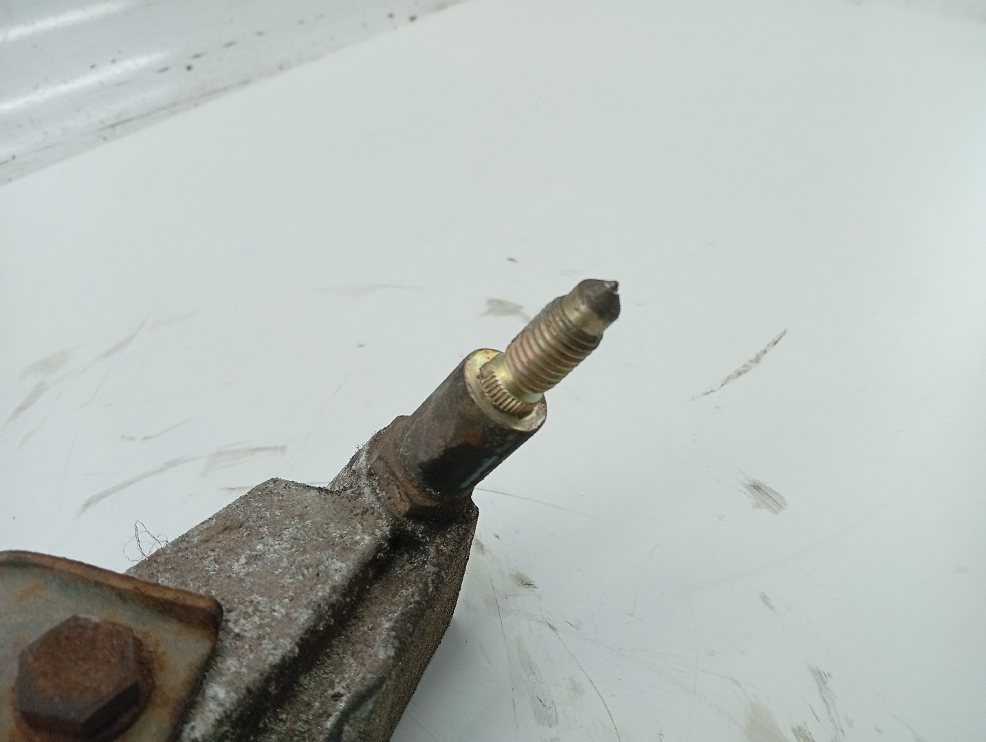 Apoio de motor RENAULT CLIO I (B/C57_, 5/357_) | 90 - 98 Imagem-1