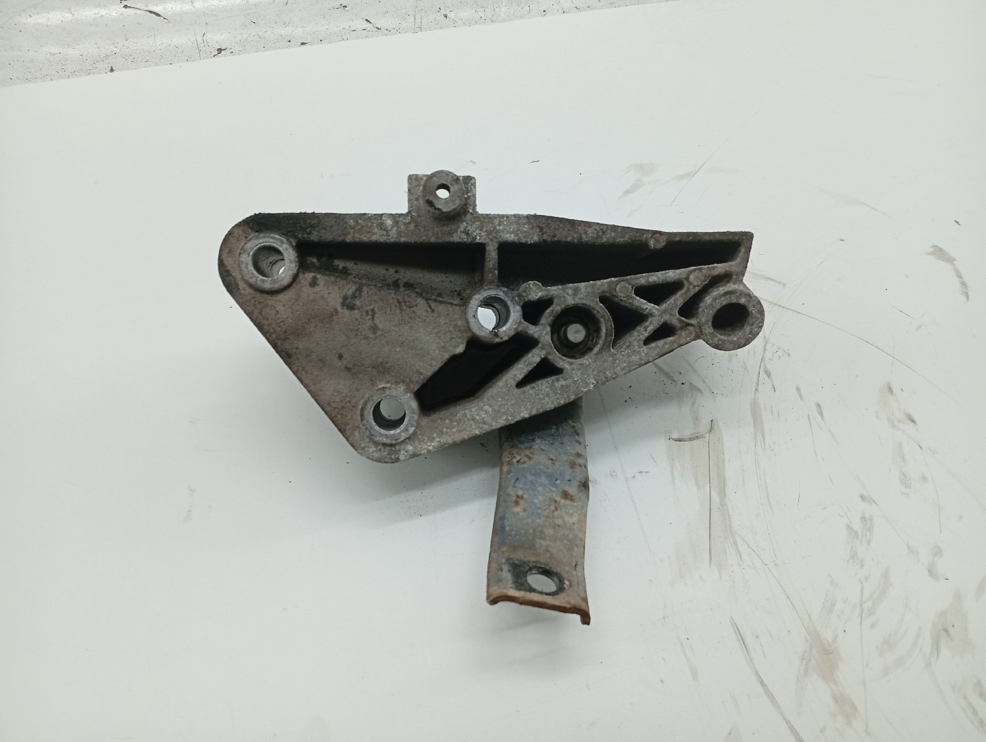 Apoio de motor RENAULT CLIO I (B/C57_, 5/357_) | 90 - 98 Imagem-2