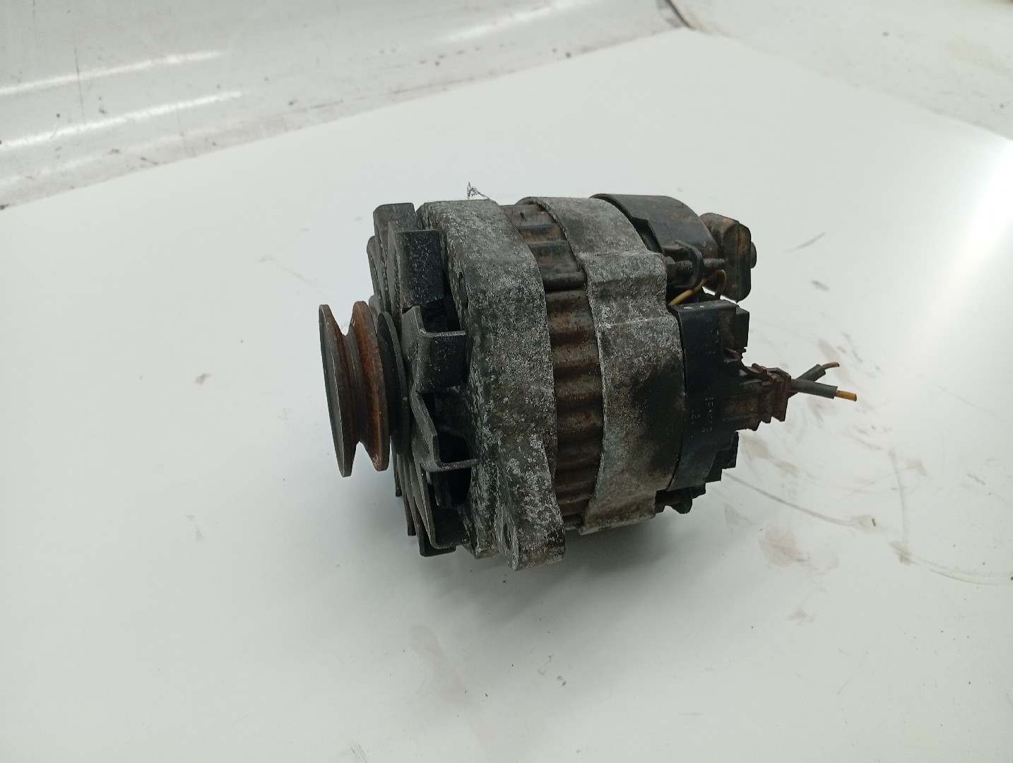 Alternador RENAULT CLIO I (B/C57_, 5/357_) | 90 - 98 Imagem-3