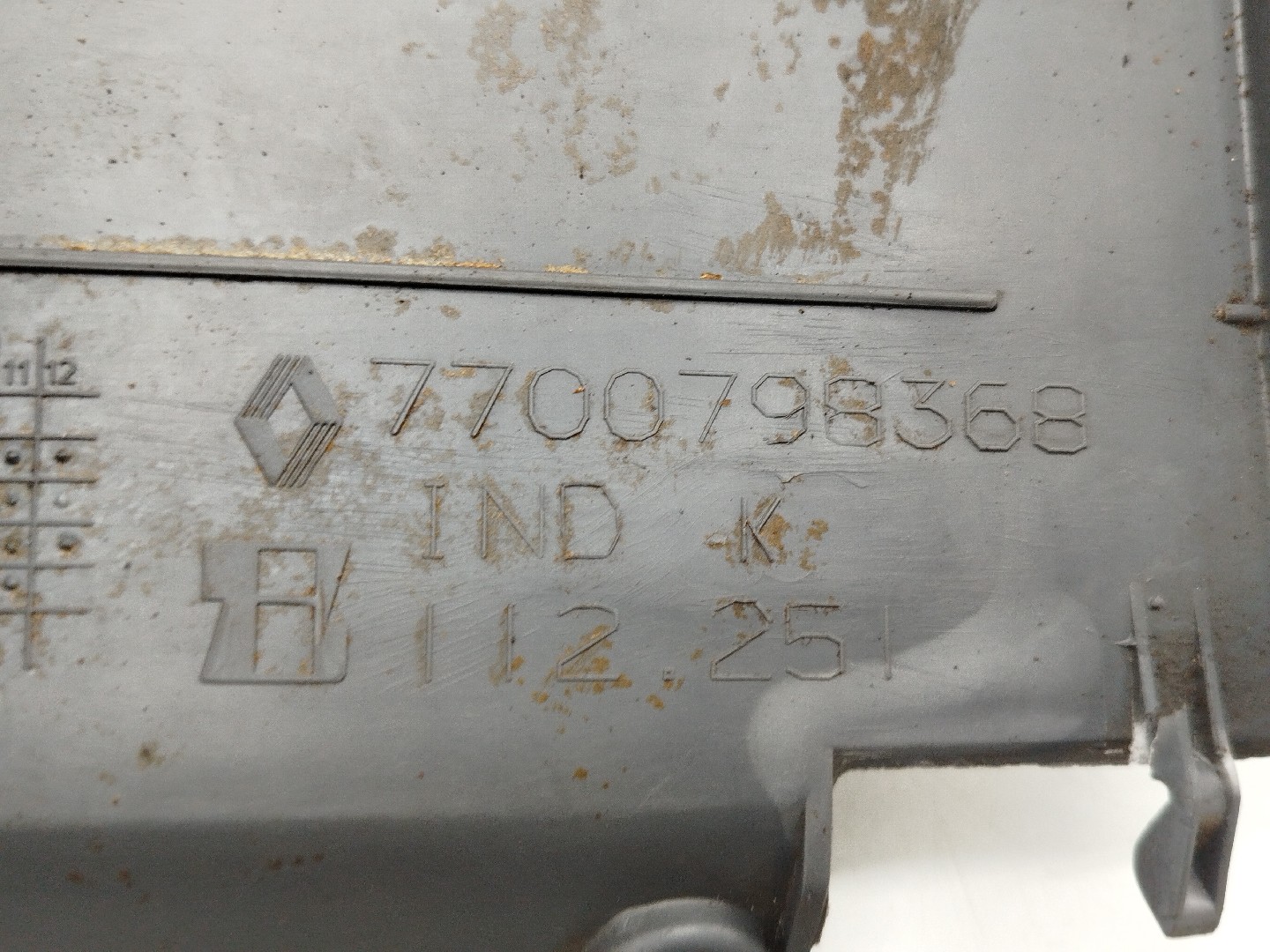 Painel inferior de tablier RENAULT CLIO I (B/C57_, 5/357_) | 90 - 98 Imagem-3
