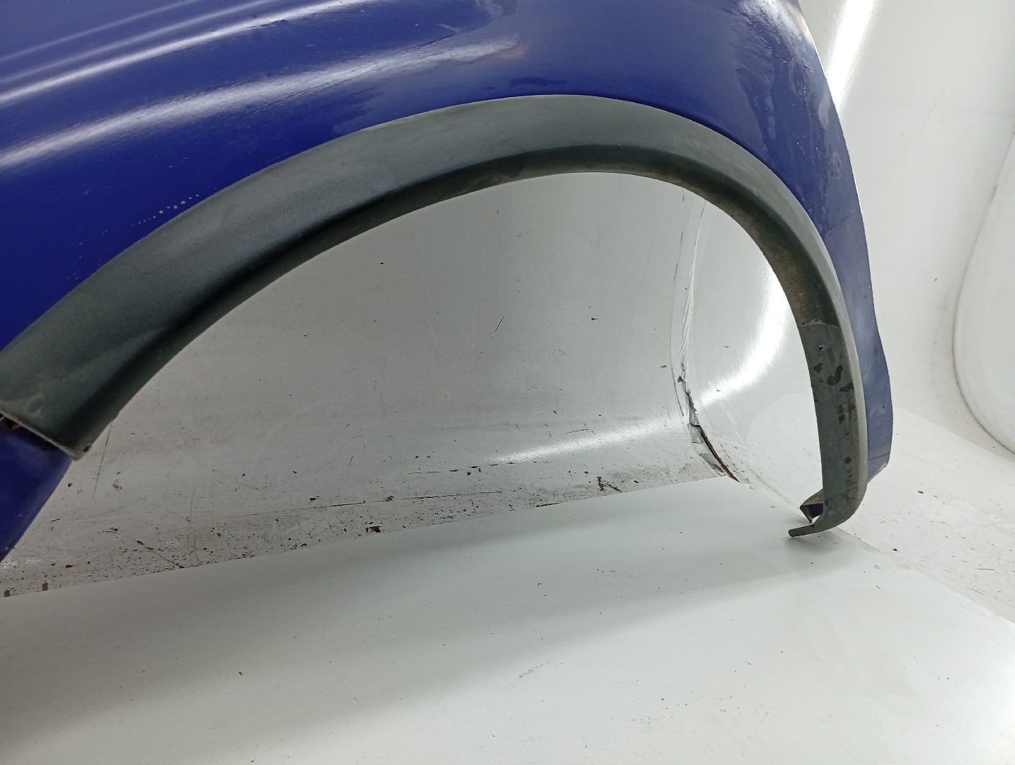 Guarda Lamas Esquerdo OPEL CORSA B (S93) | 93 - 02 Imagem-1