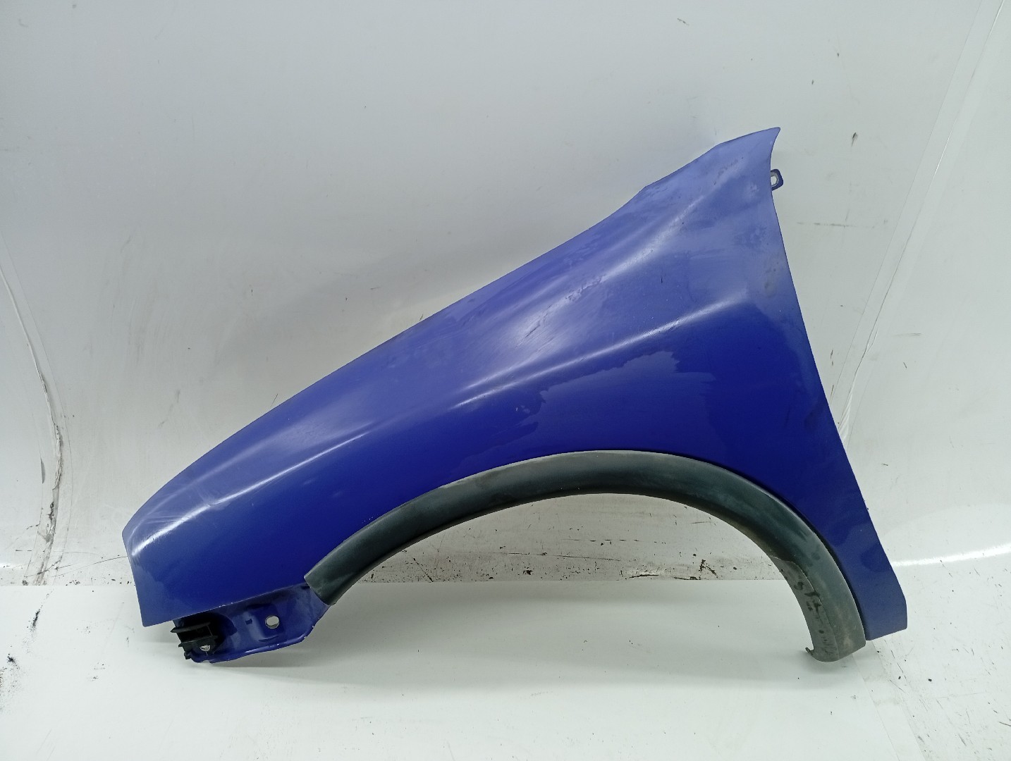 Guarda Lamas Esquerdo OPEL CORSA B (S93) | 93 - 02