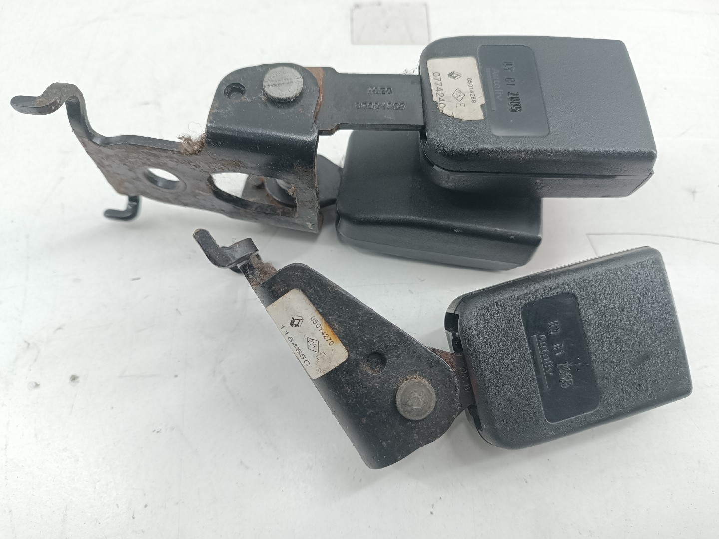 Encaixe cinto traseiro RENAULT MEGANE II Grandtour (KM0/1_) | 03 - 12