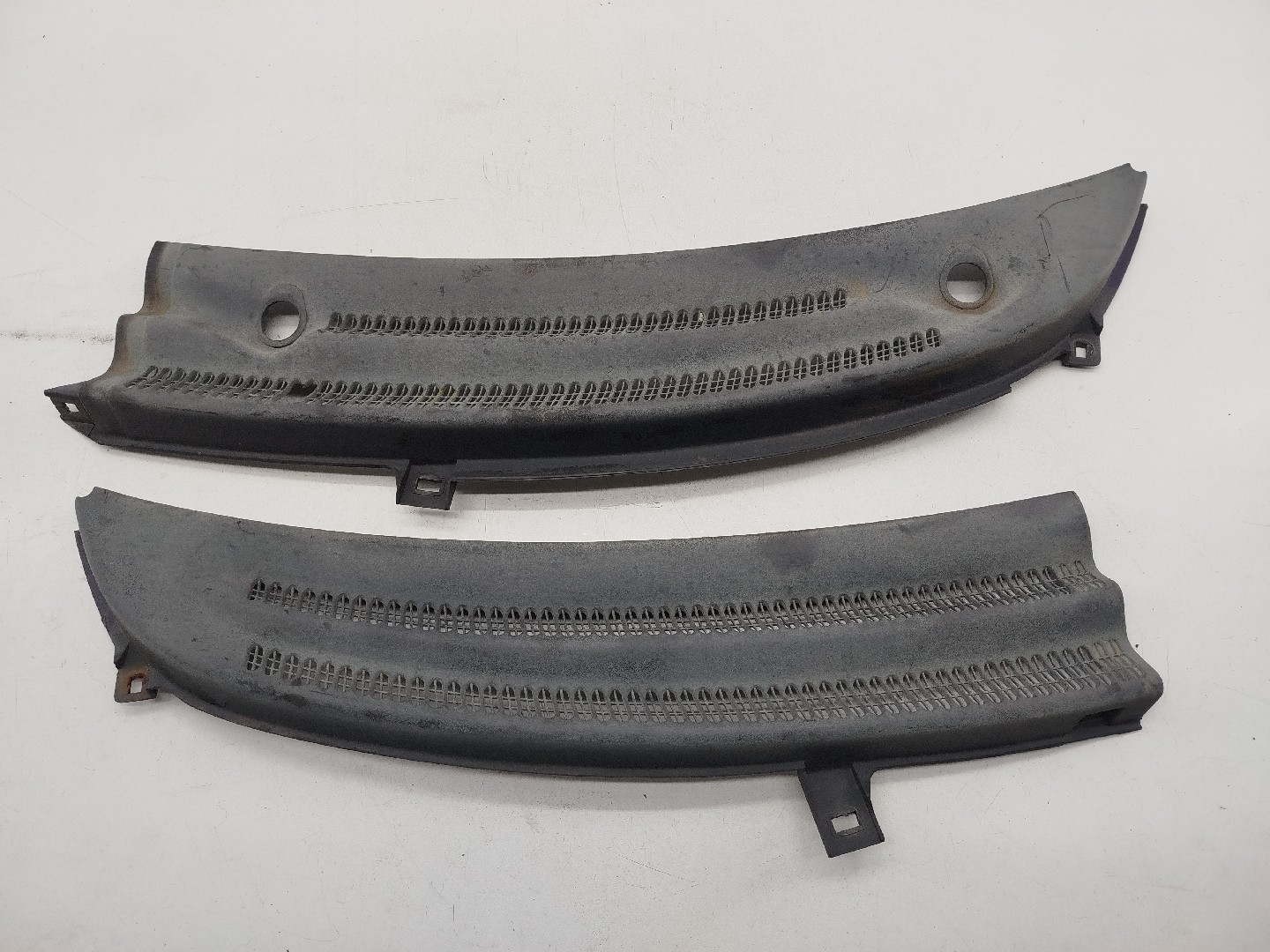 Grelha de torpedo OPEL CORSA B (S93) | 93 - 02 Imagem-1