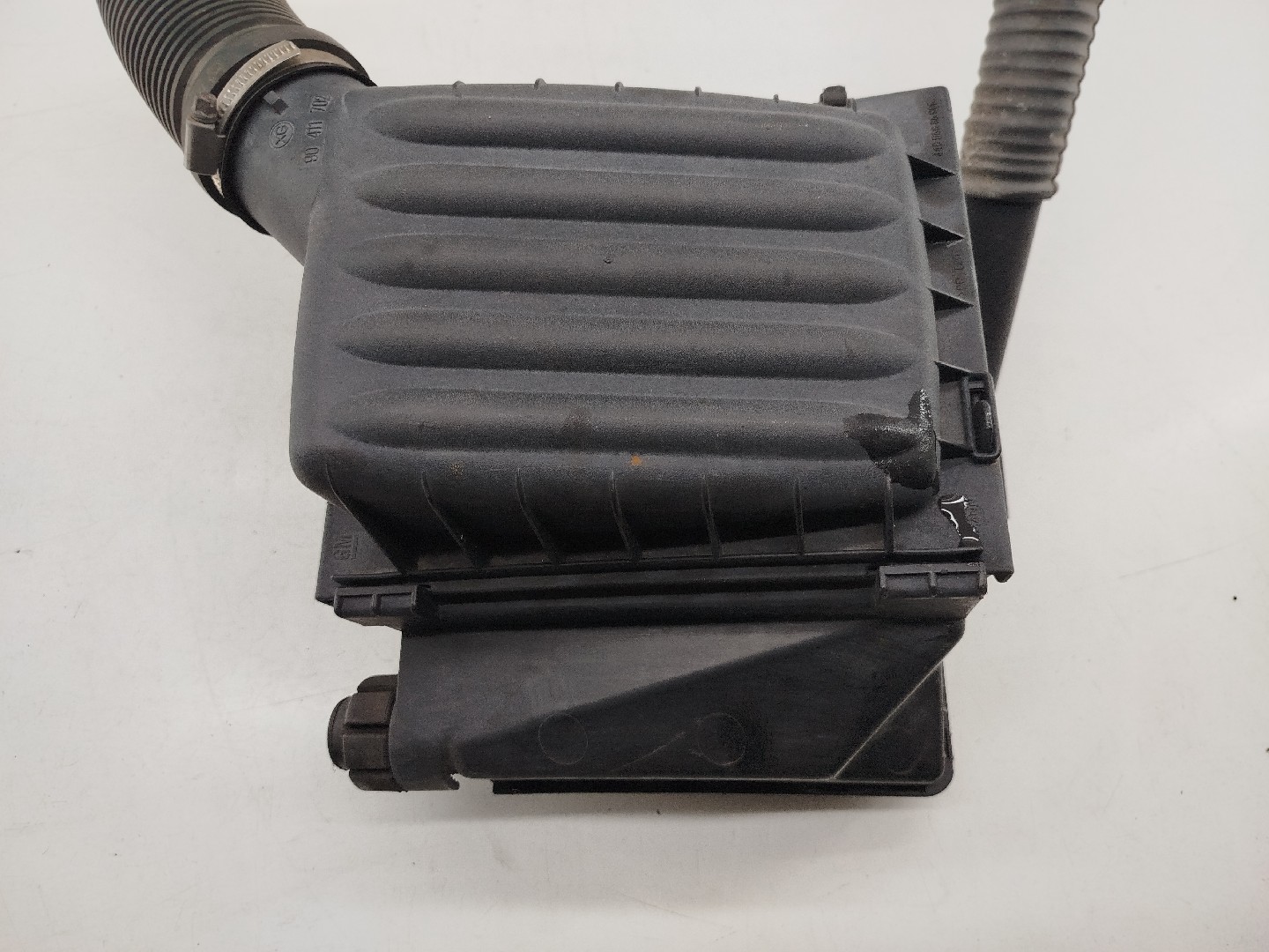 Caixa de filtro de ar OPEL CORSA B (S93) | 93 - 02 Imagem-1