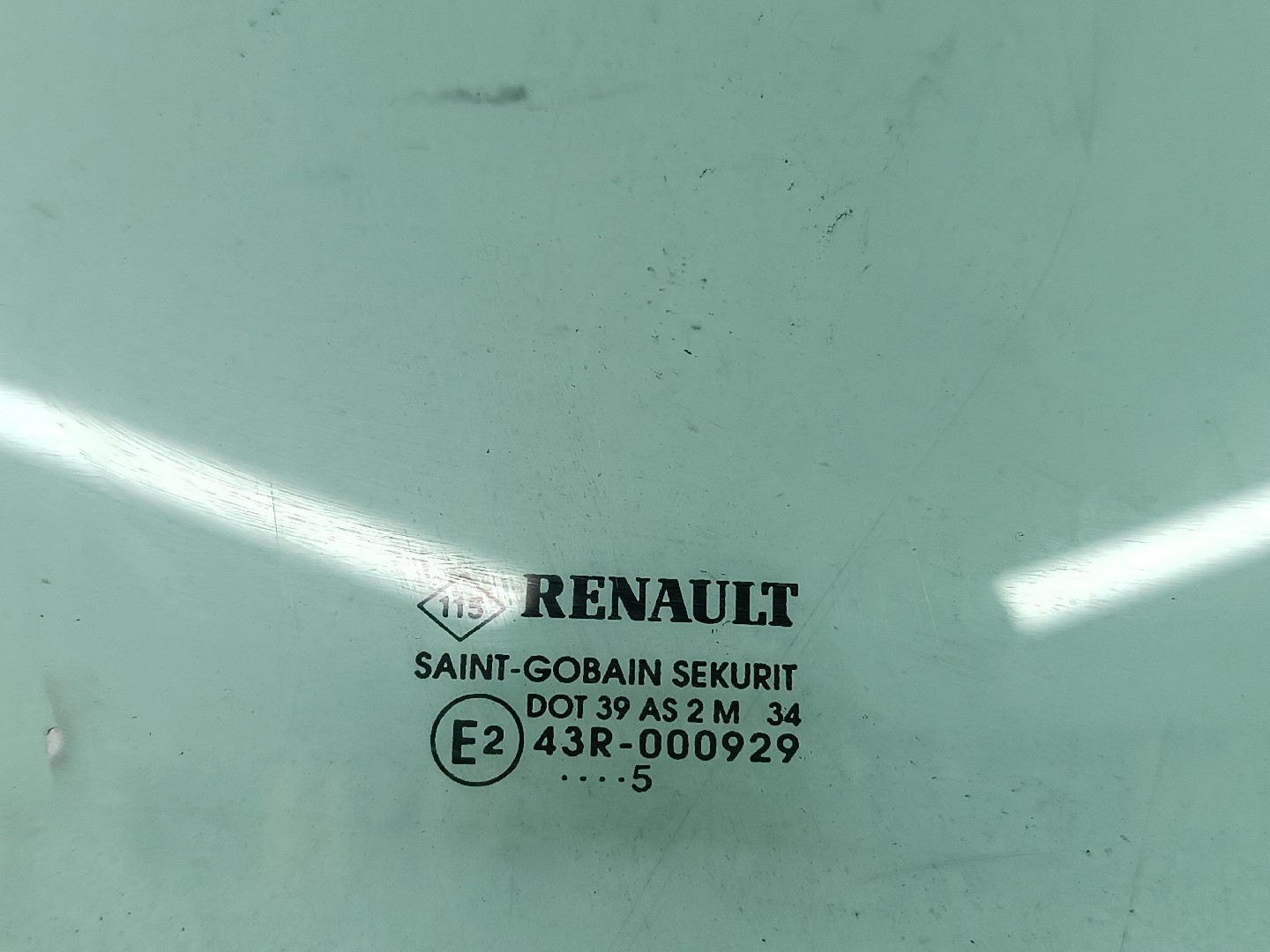 Vidro de Porta Frente Direito RENAULT CLIO II (BB_, CB_) | 98 -  Imagem-1