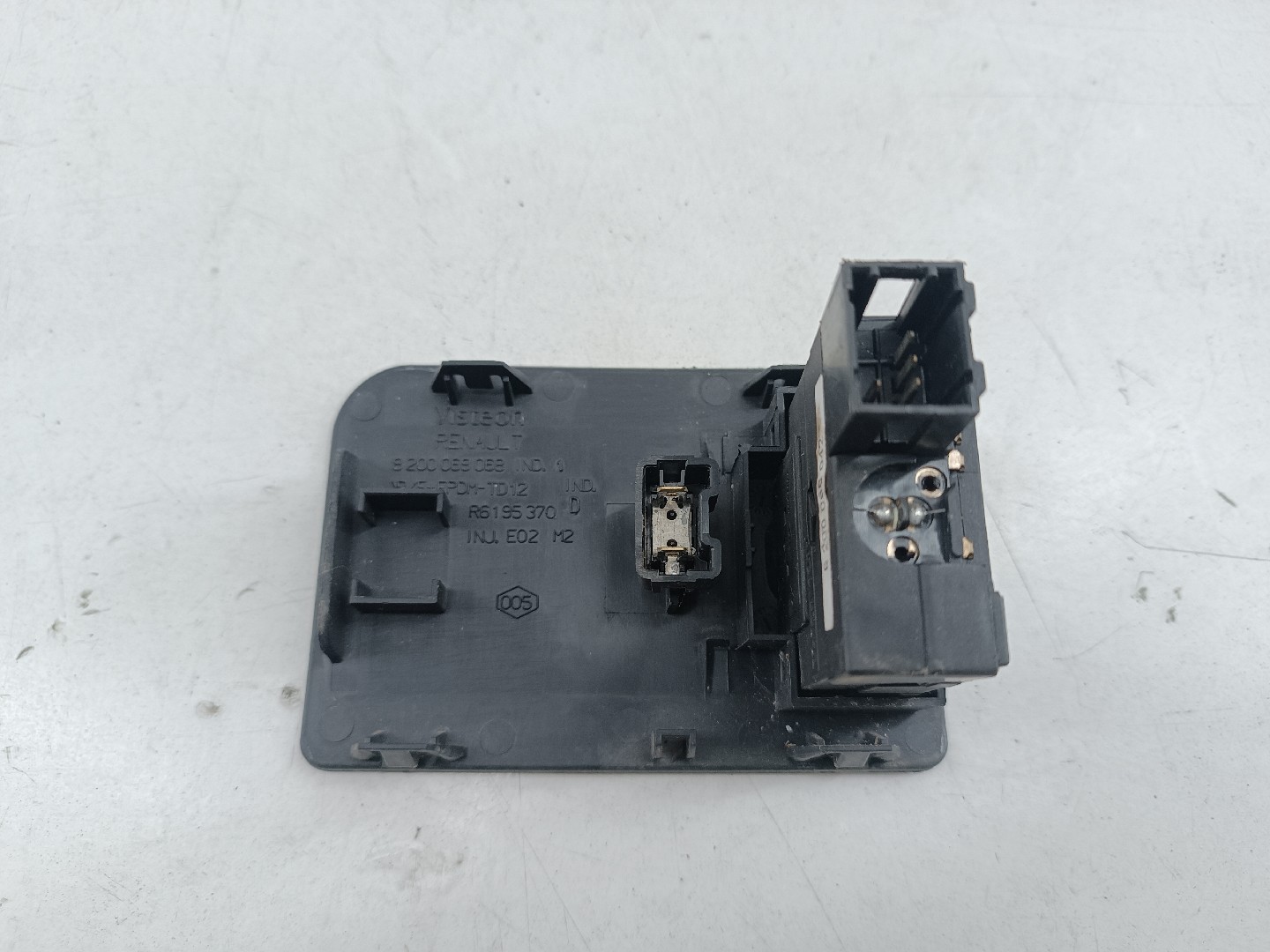 Regulador de luzes RENAULT CLIO II Caixa (SB0/1/2_) | 98 - 