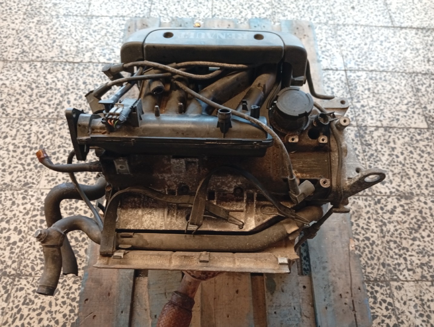 Motor RENAULT CLIO II Caixa (SB0/1/2_) | 98 - 