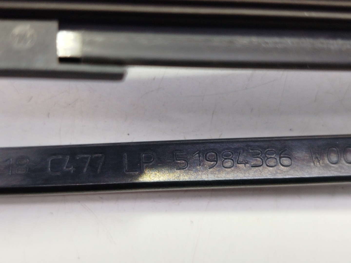 Braços das escovas frente FIAT TIPO três volumes (356_) | 15 -  Imagem-1