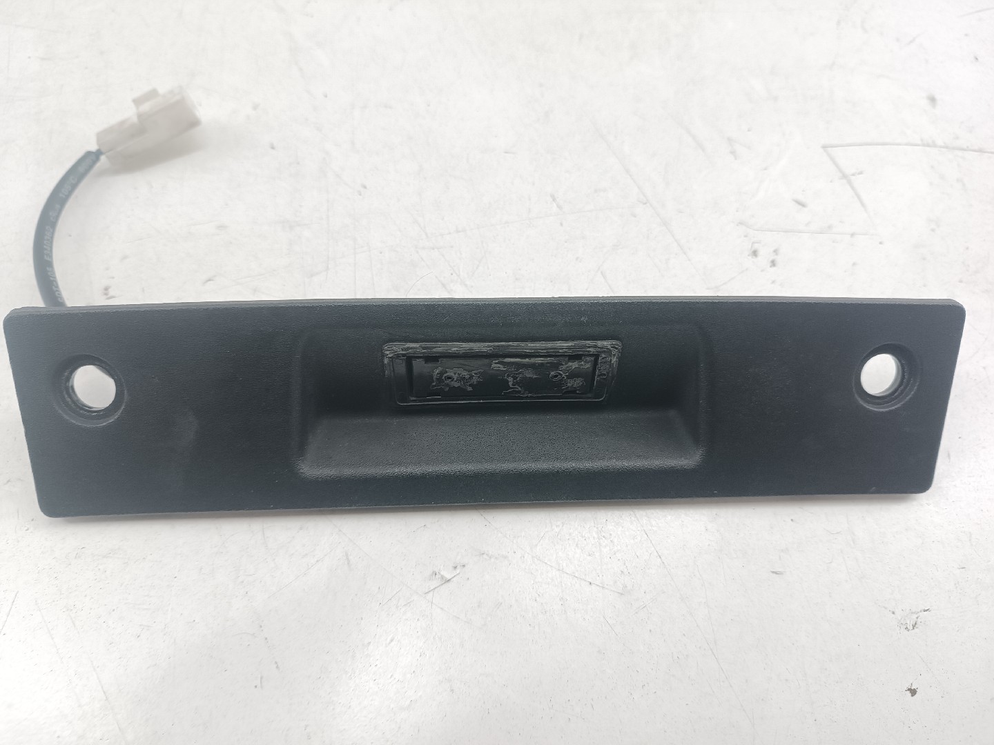 Botão de abertura da mala FIAT TIPO três volumes (356_) | 15 -  Imagem-3