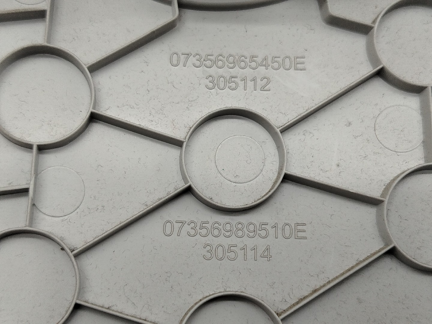 Acabamento de pilar superior do cinto FIAT TIPO três volumes (356_) | 15 -  Imagem-3