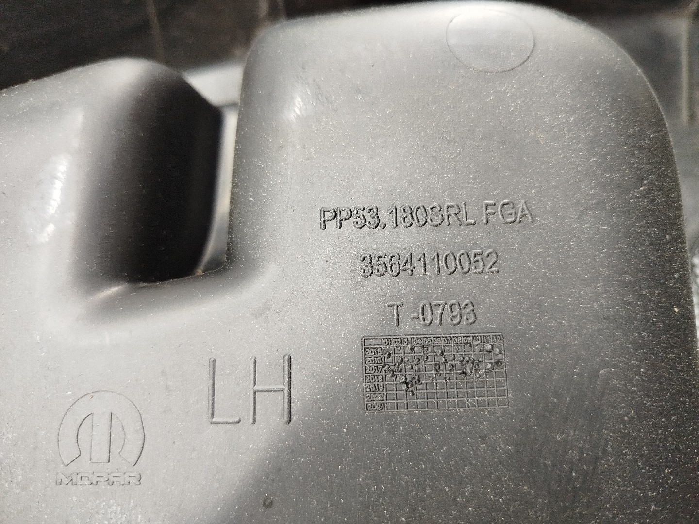 Quartela / forra Porta Tras Esquerdo FIAT TIPO três volumes (356_) | 15 -  Imagem-4