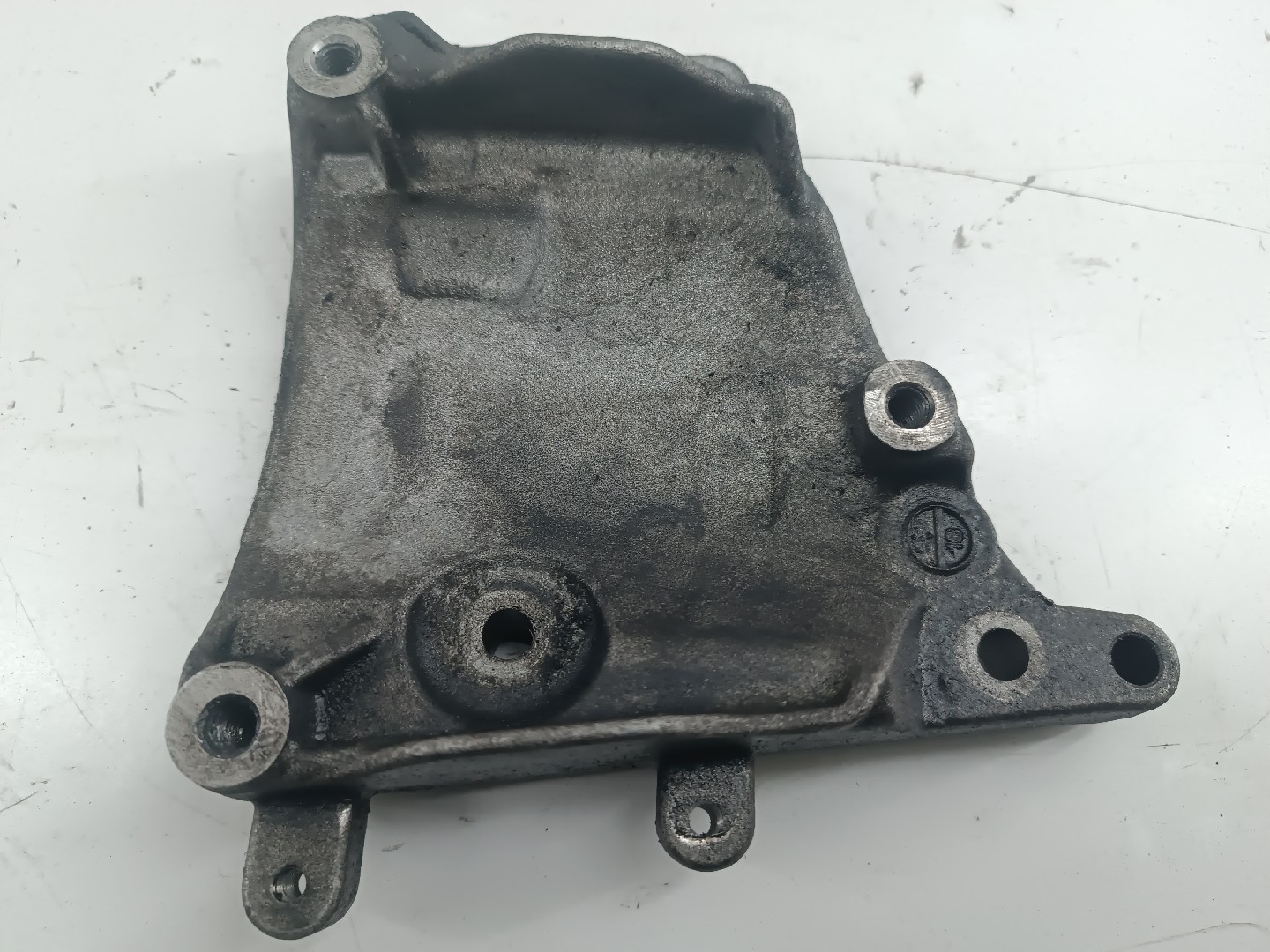 Suporte de Compressor de Ar Condicionado FIAT TIPO três volumes (356_) | 15 -  Imagem-3