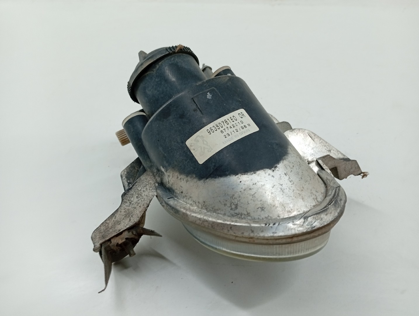Farol Nevoeiro Frente Esquerdo PEUGEOT 206 Hatchback (2A/C) | 98 - 12 Imagem-3