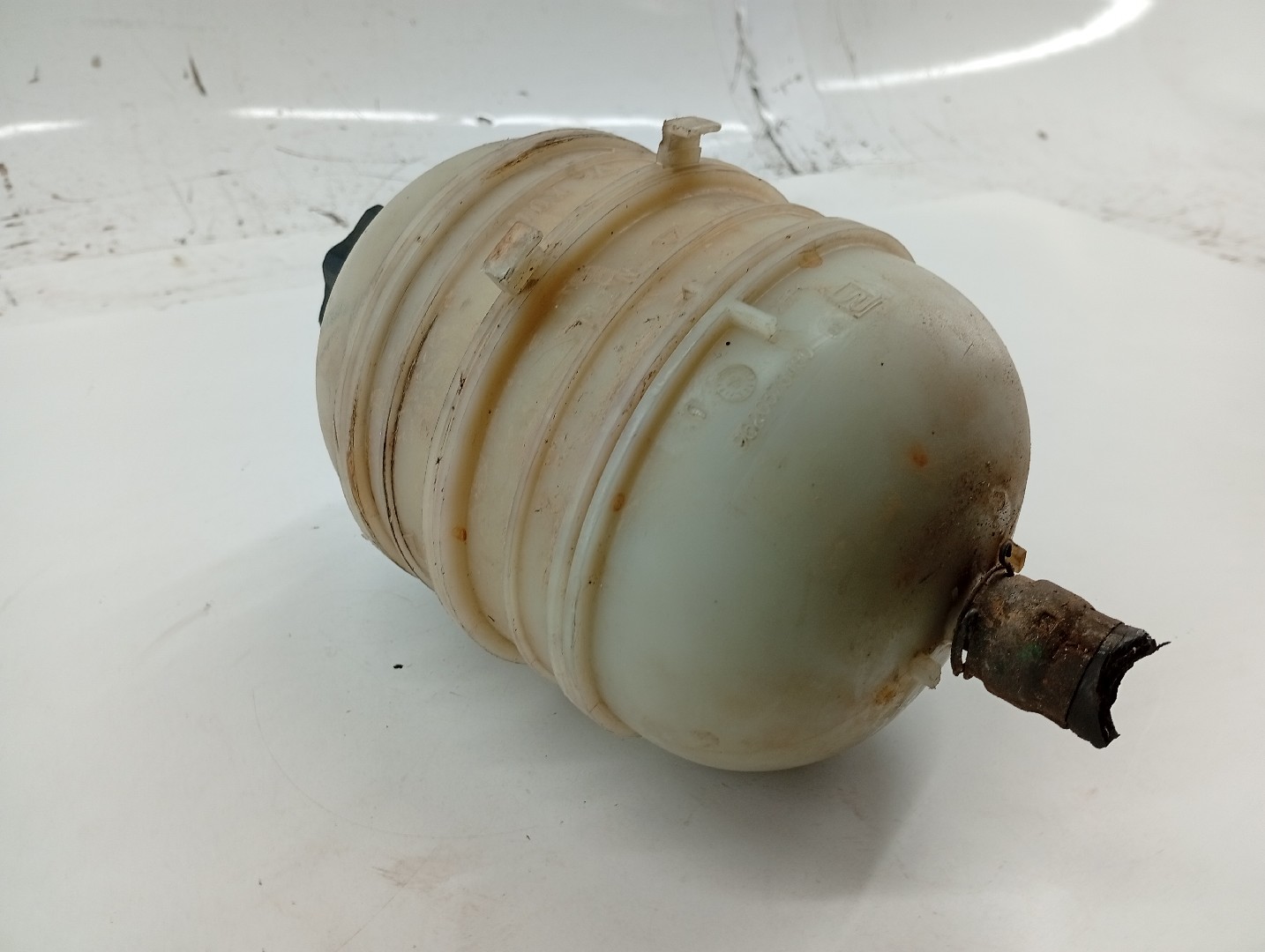 Vaso de expansão PEUGEOT 206 Hatchback (2A/C) | 98 - 12 Imagem-1