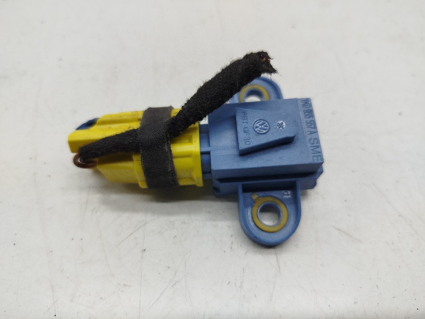 Sensor de Impacto VOLKSWAGEN GOLF V (1K1) | 03 - 09