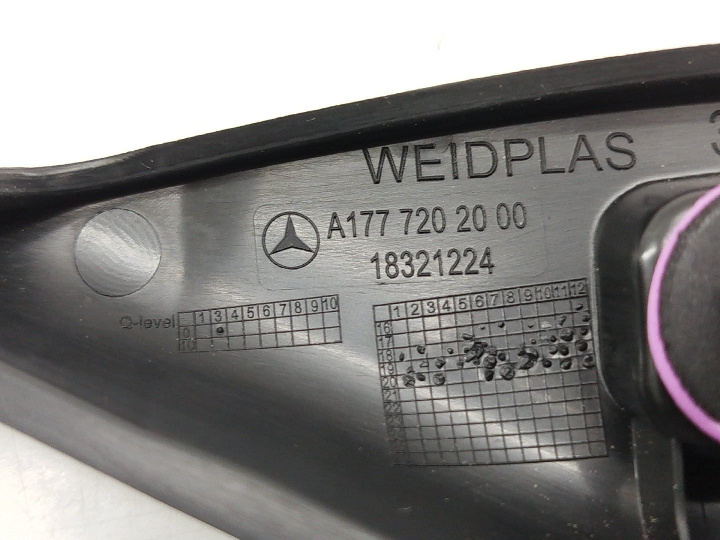 Acabamento de porta MERCEDES-BENZ A-CLASS (W177) | 18 -  Imagem-3