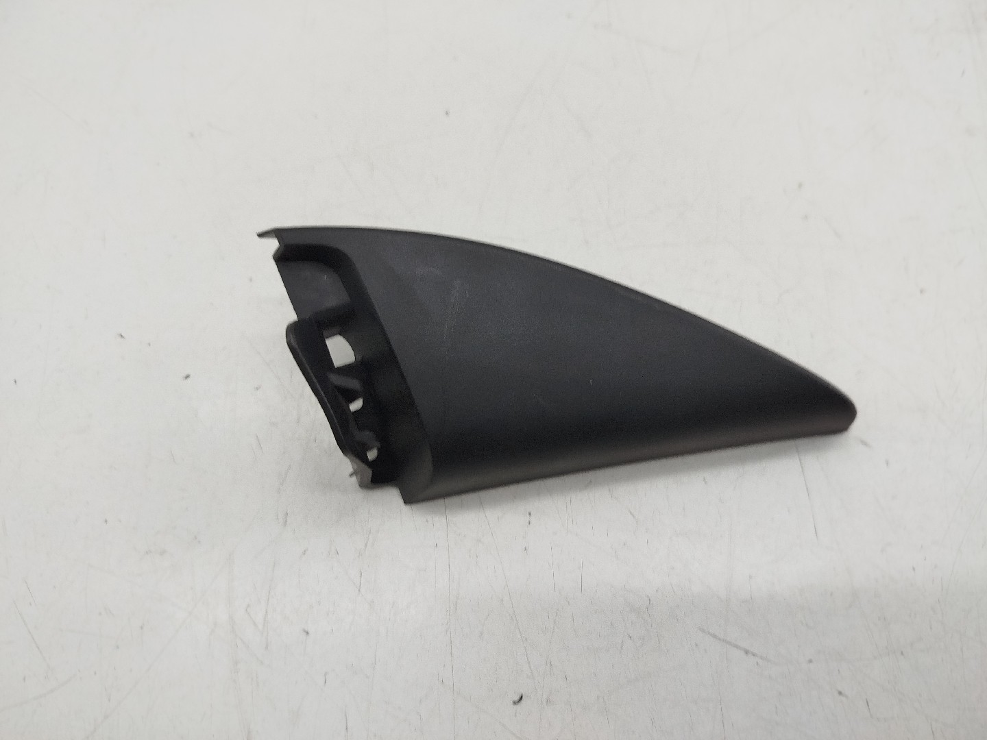 Acabamento de porta MERCEDES-BENZ A-CLASS (W177) | 18 - 