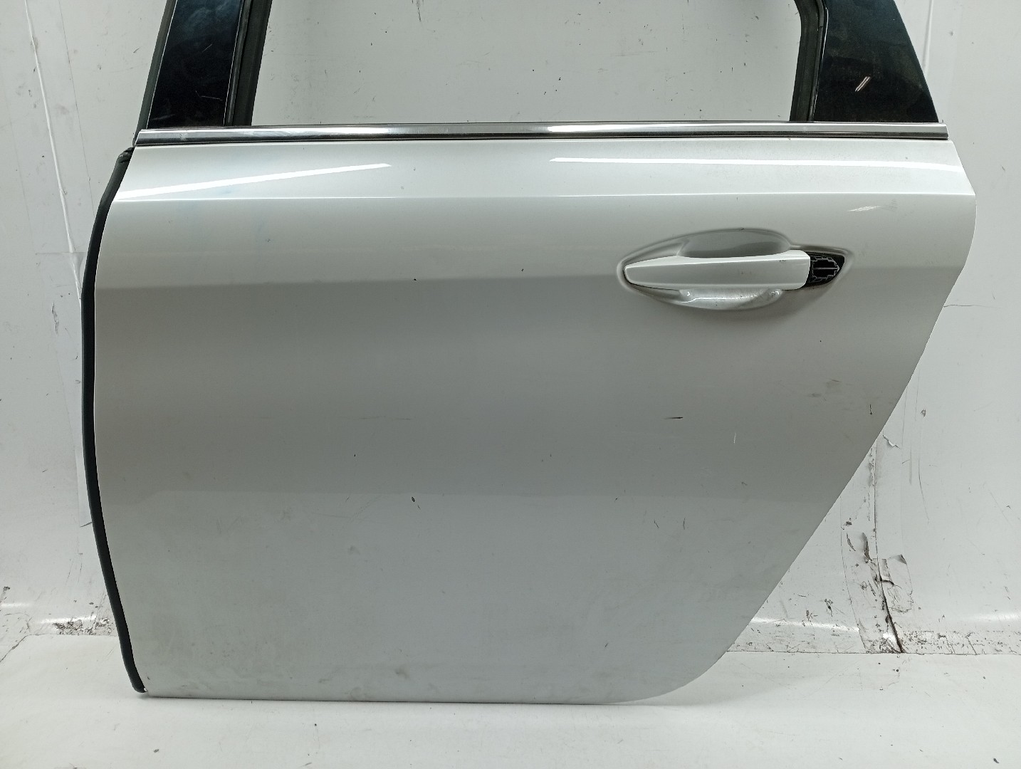 Rear Door Left PEUGEOT 308 III Imagem-1