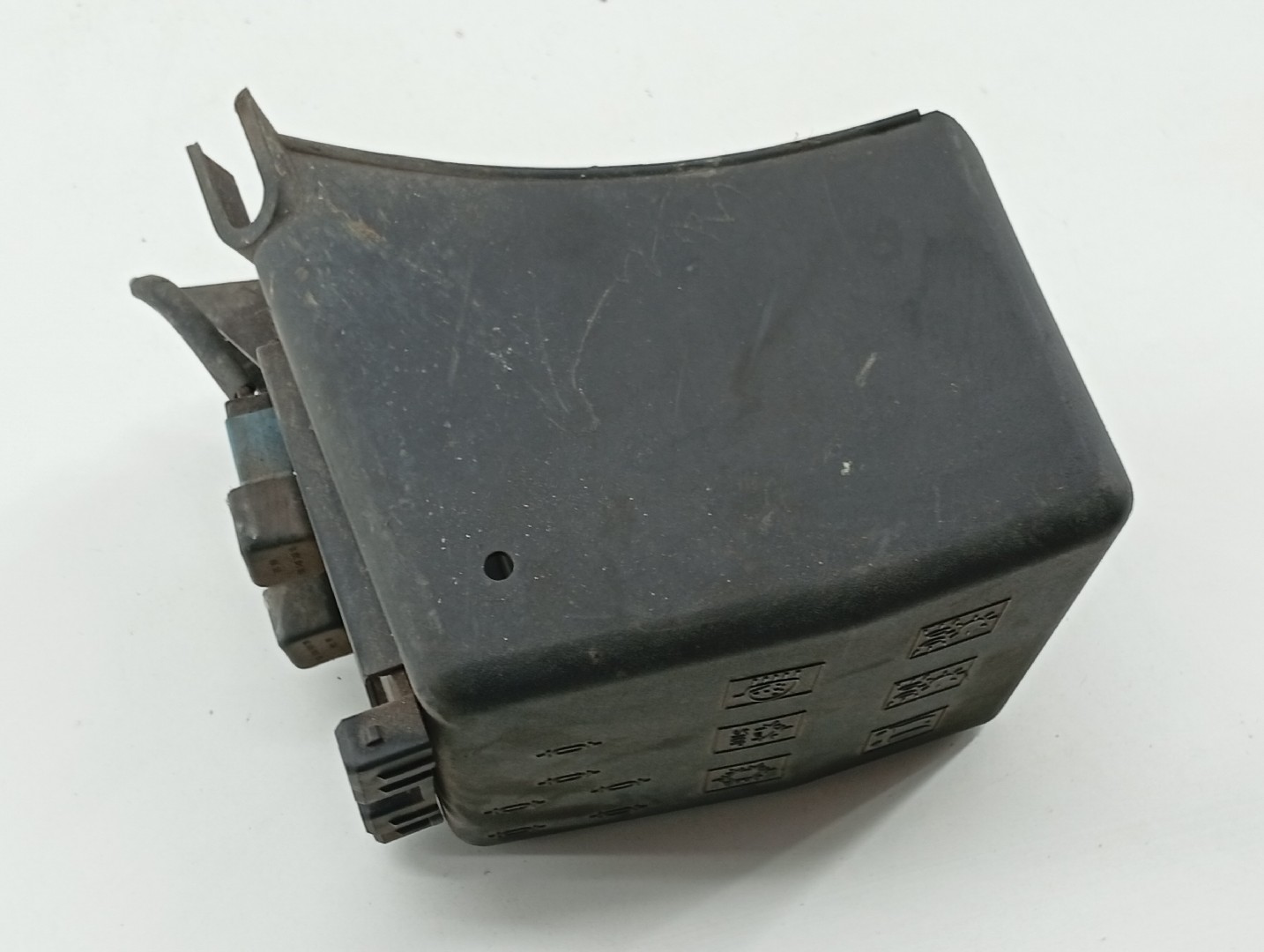 Tampa de caixa de fusiveis PEUGEOT 306 (7B, N3, N5) | 93 - 03 Imagem-3